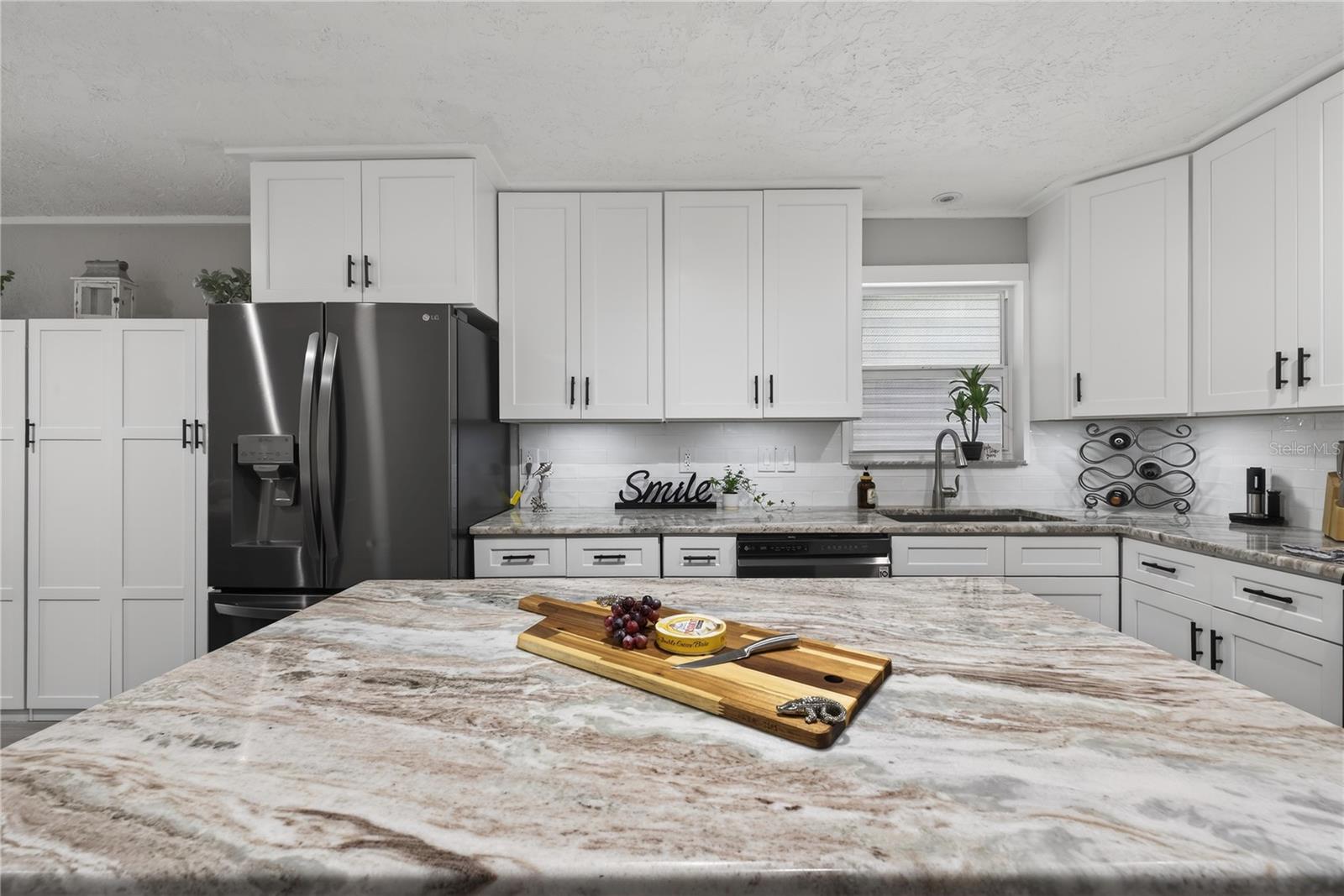 Image 16 of 50 For 5851 Rio Drive