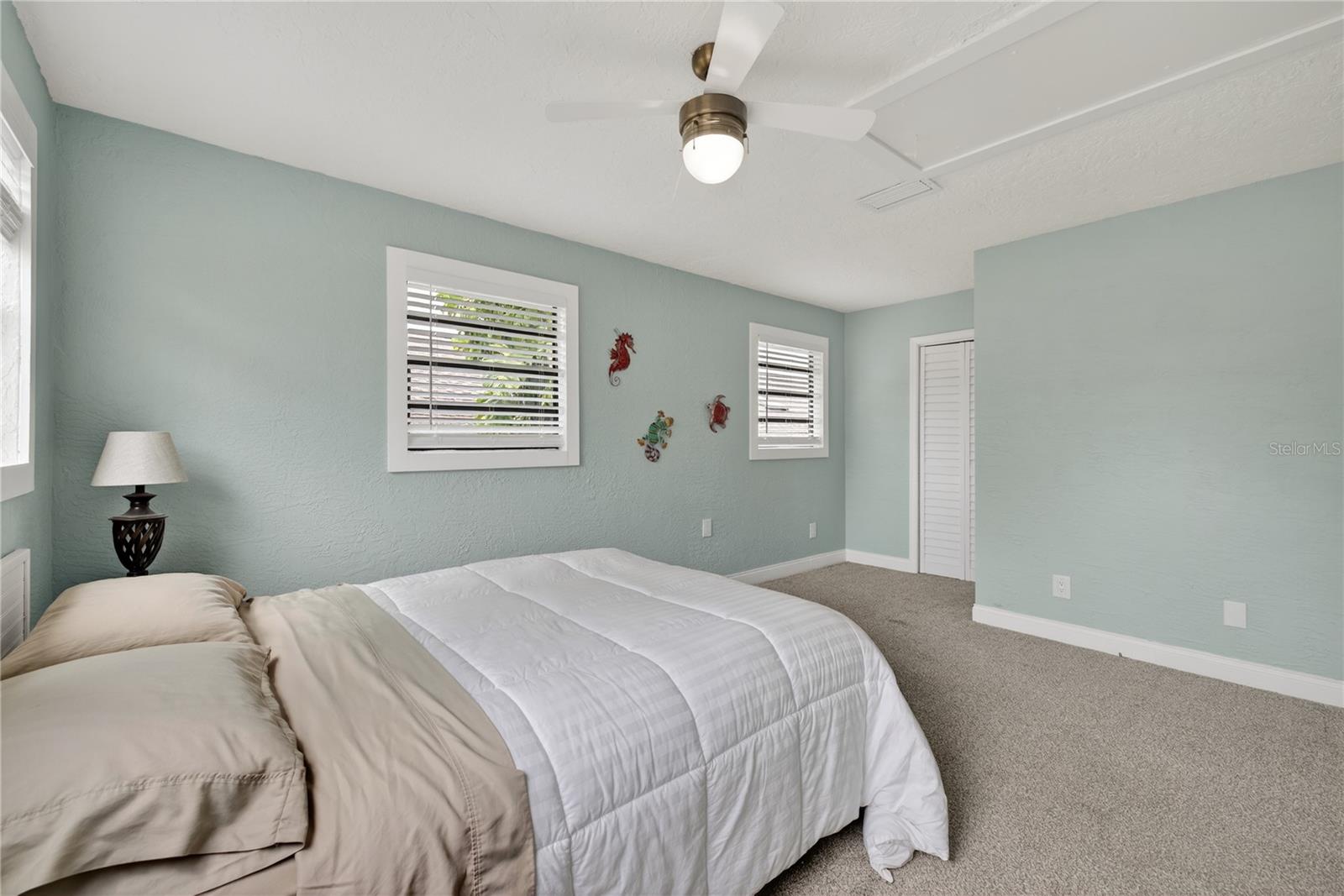 Image 32 of 50 For 5851 Rio Drive