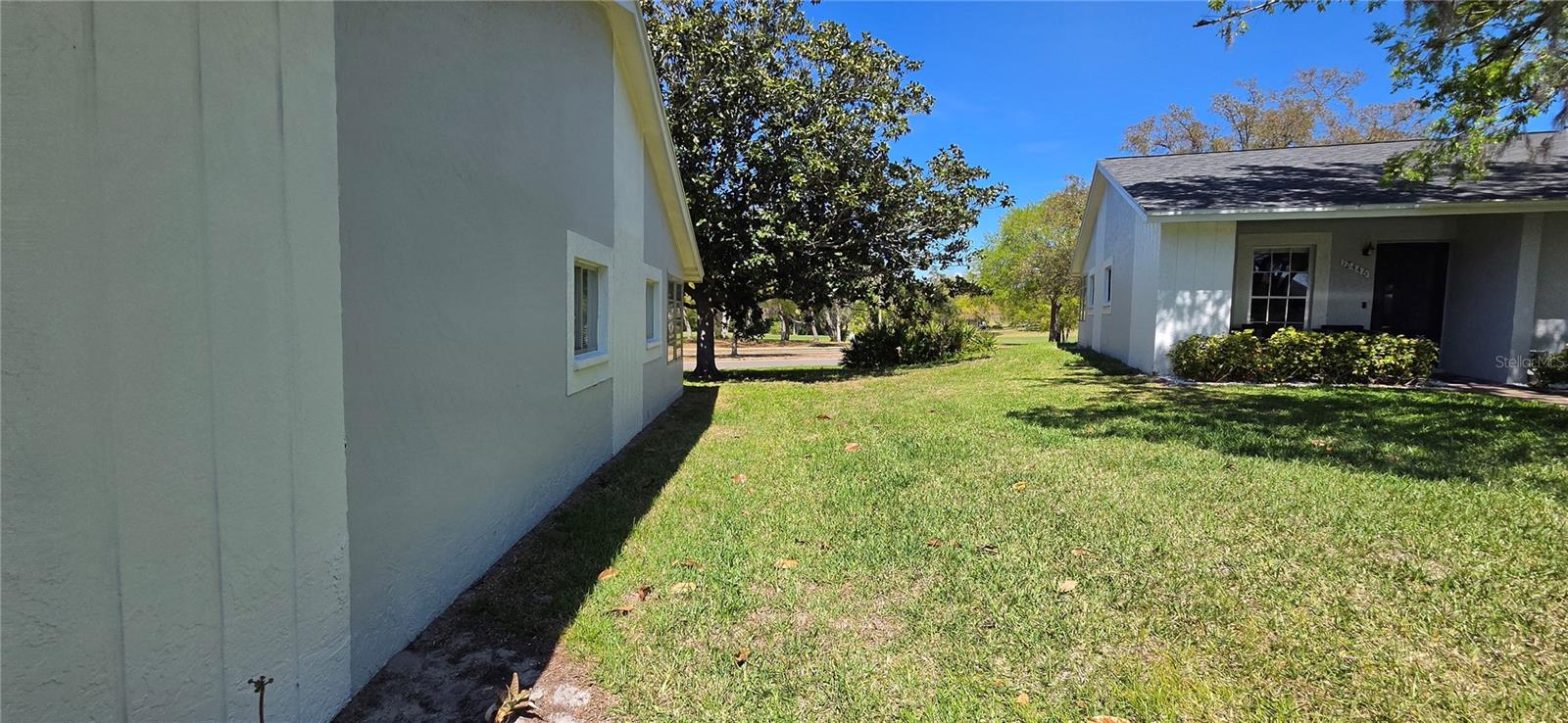 Image 22 of 47 For 12500 Dearborn Drive F