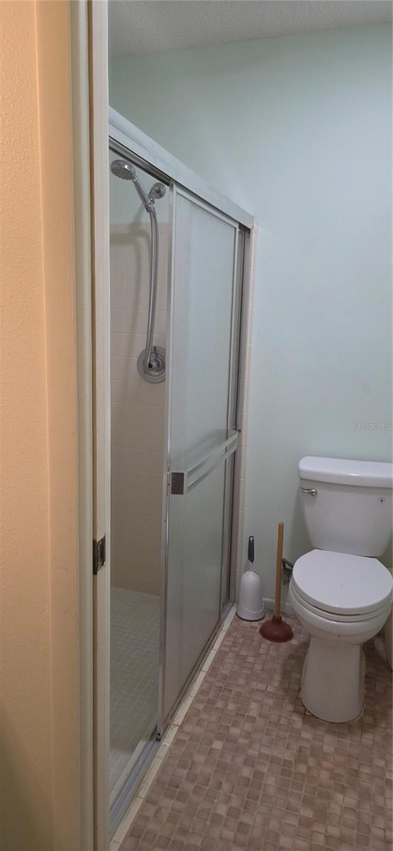 Image 40 of 47 For 12500 Dearborn Drive F