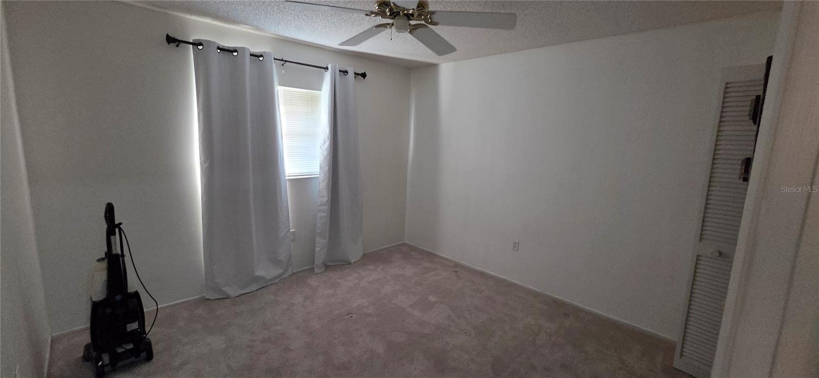 Image 7 of 47 For 12500 Dearborn Drive F