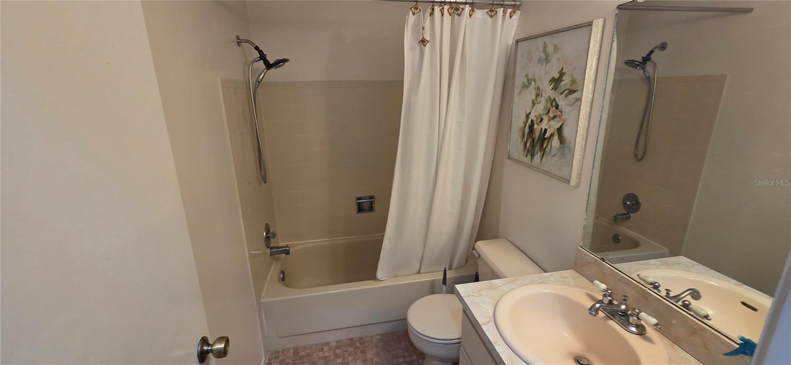 Image 9 of 47 For 12500 Dearborn Drive F