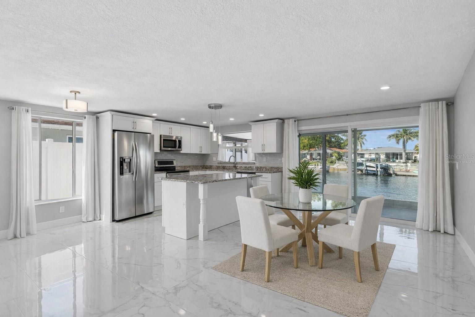 Image 10 of 37 For 4931 Pompano Drive