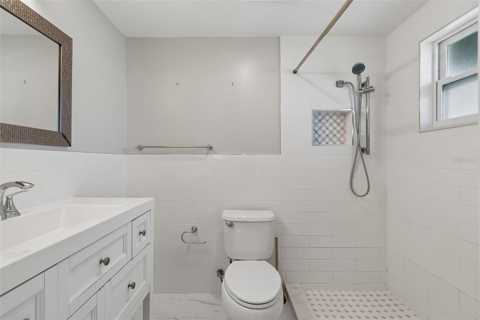 Image 19 of 37 For 4931 Pompano Drive