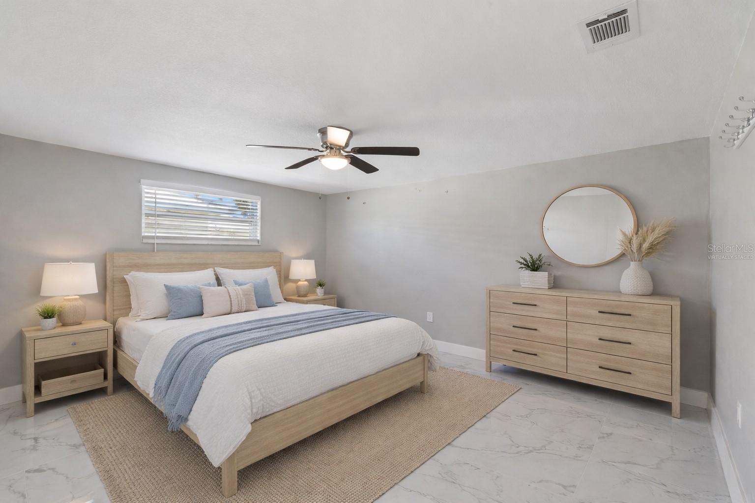 Image 20 of 37 For 4931 Pompano Drive