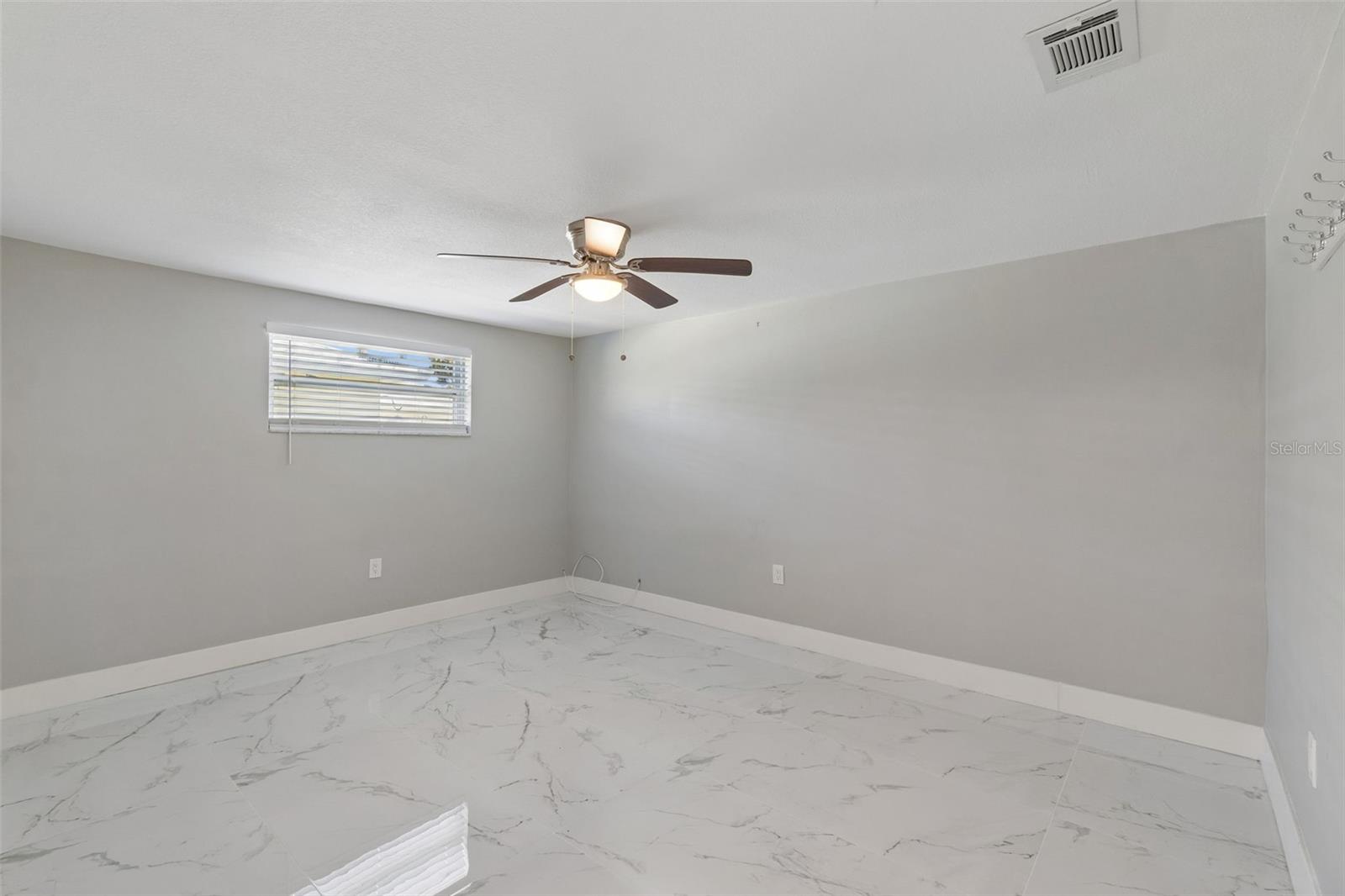 Image 21 of 37 For 4931 Pompano Drive