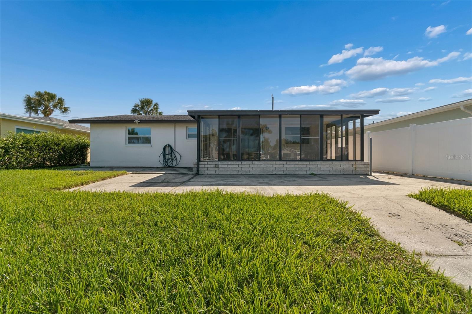 Image 28 of 37 For 4931 Pompano Drive