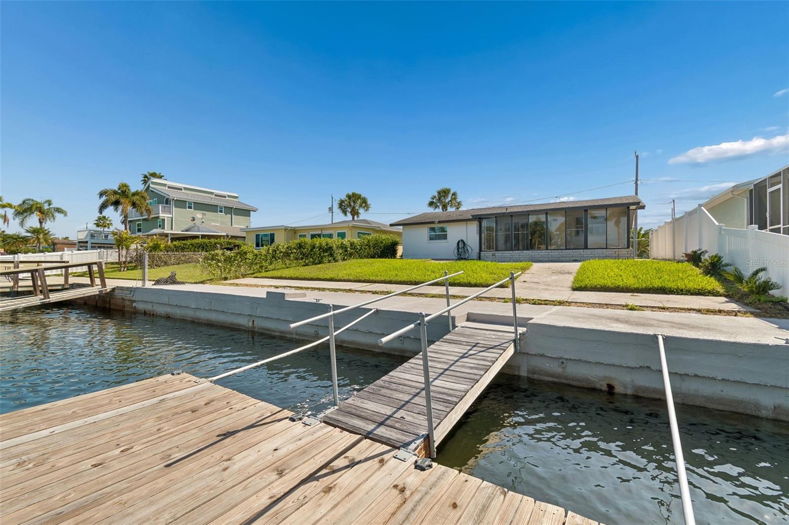 Image 29 of 37 For 4931 Pompano Drive