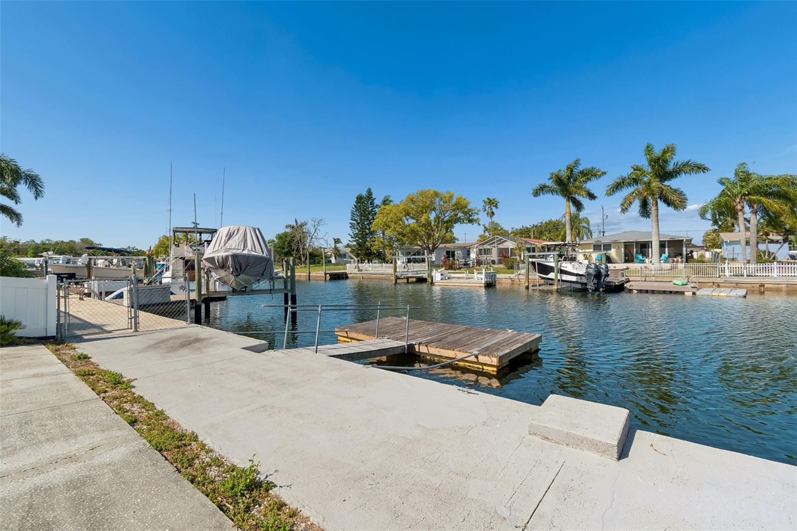 Image 32 of 37 For 4931 Pompano Drive