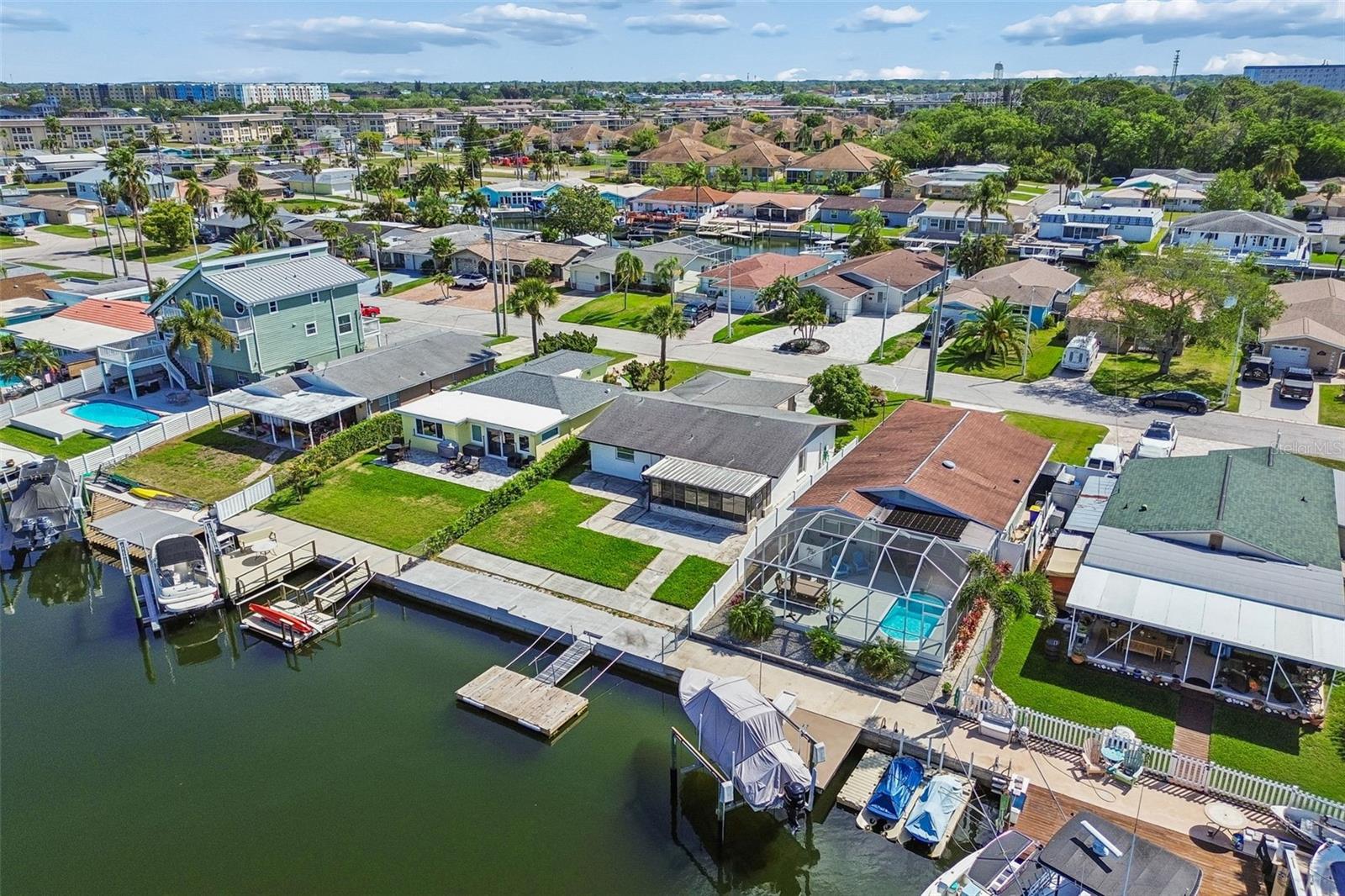 Image 33 of 37 For 4931 Pompano Drive