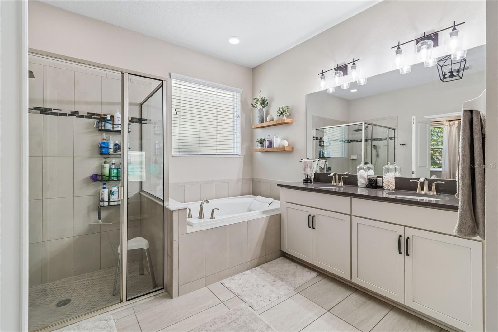 Image 43 of 94 For 19779 Morsani Road