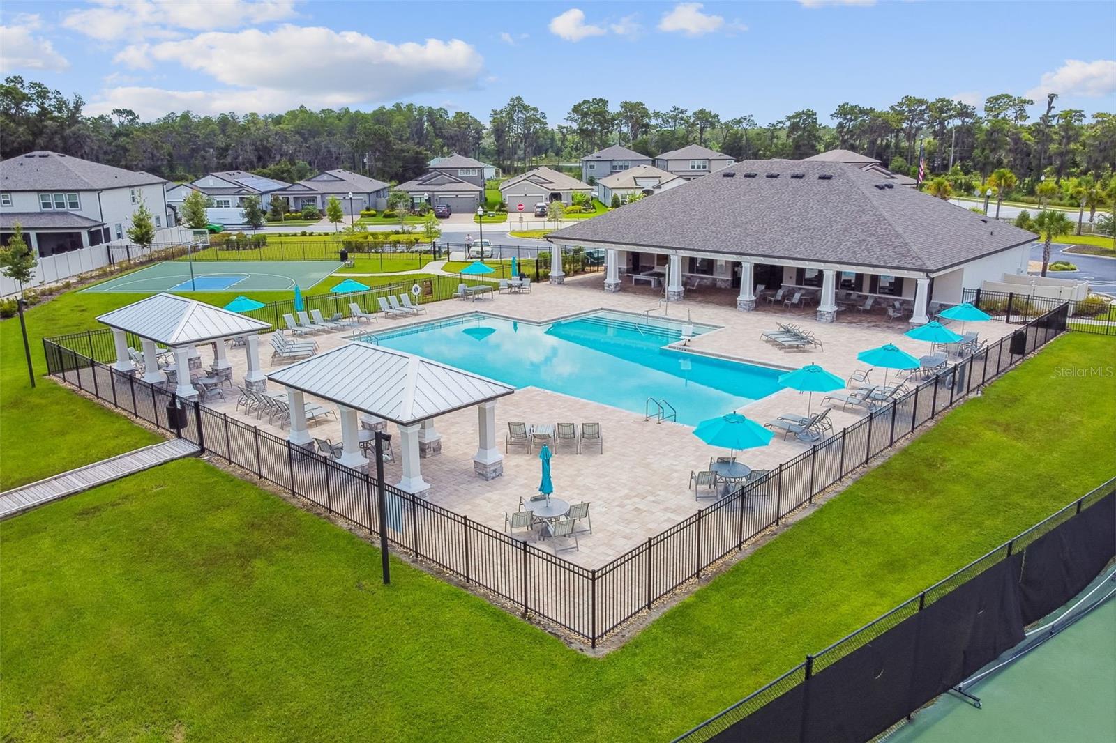 Image 88 of 94 For 19779 Morsani Road