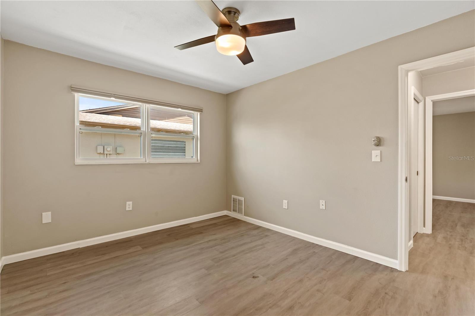 Image 25 of 41 For 13111 Sumpter Circle