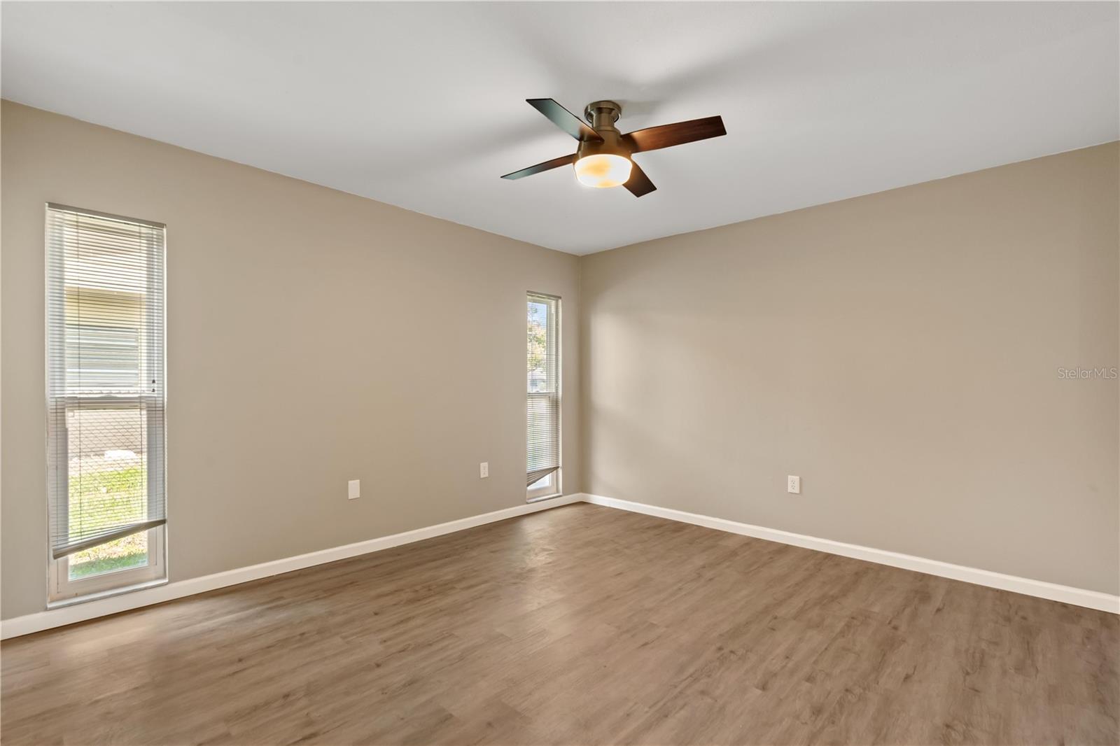 Image 26 of 41 For 13111 Sumpter Circle