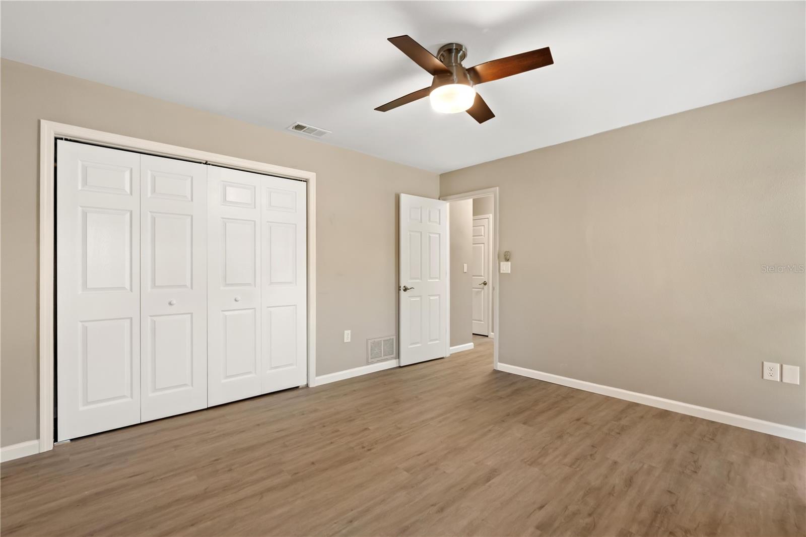 Image 27 of 41 For 13111 Sumpter Circle