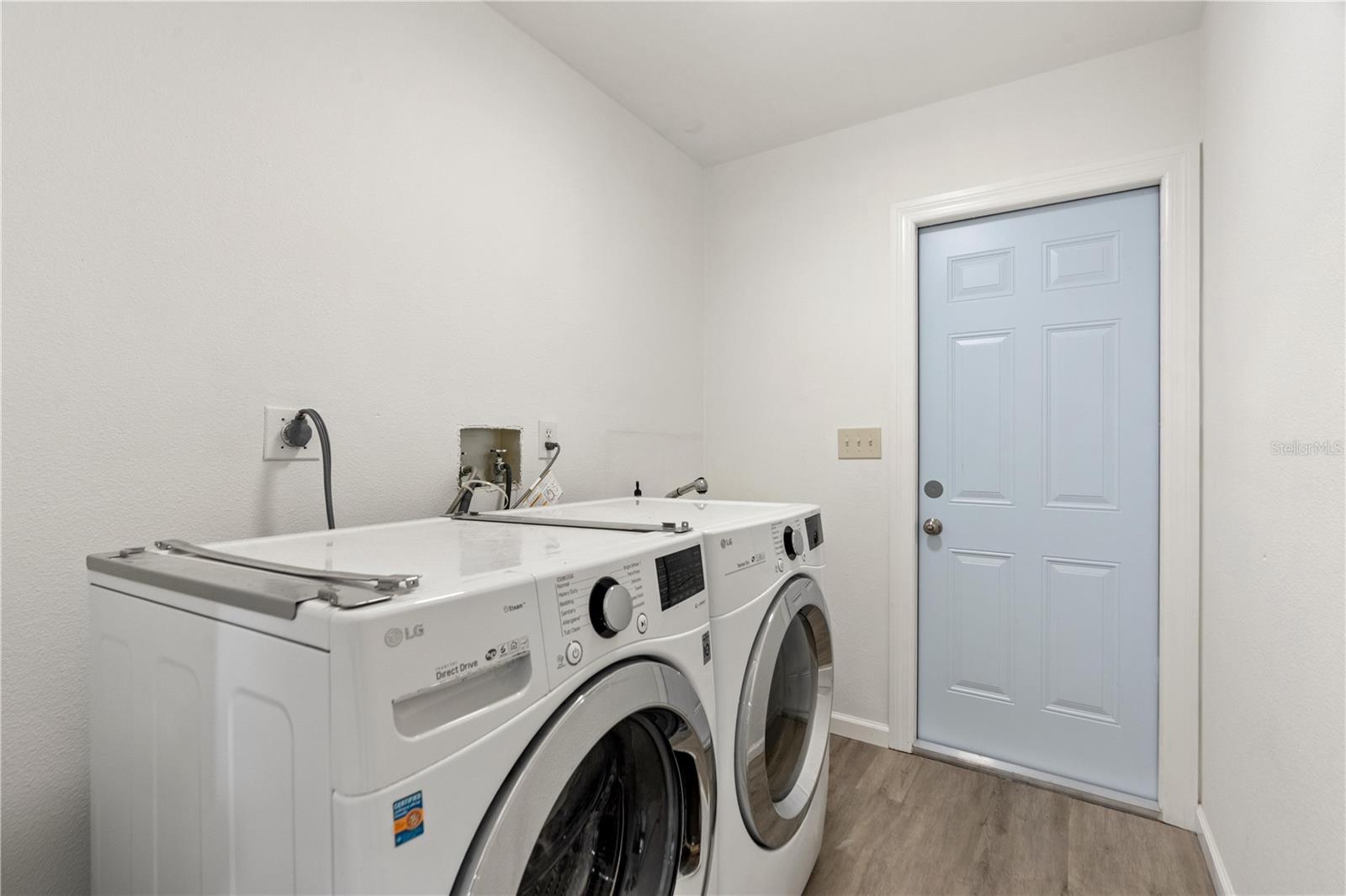 Image 30 of 41 For 13111 Sumpter Circle