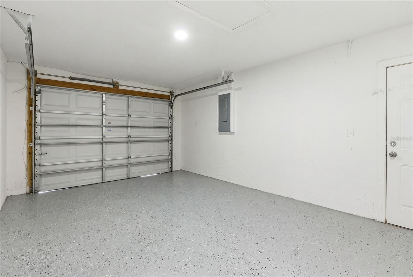 Image 14 of 17 For 3407 Powhatan Avenue