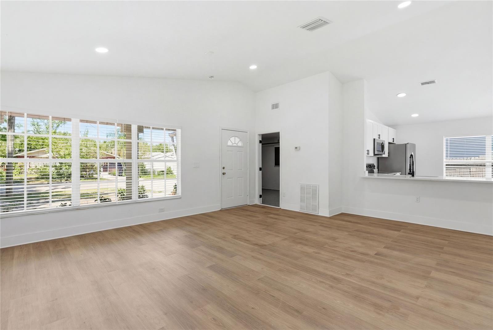 Image 2 of 17 For 3407 Powhatan Avenue