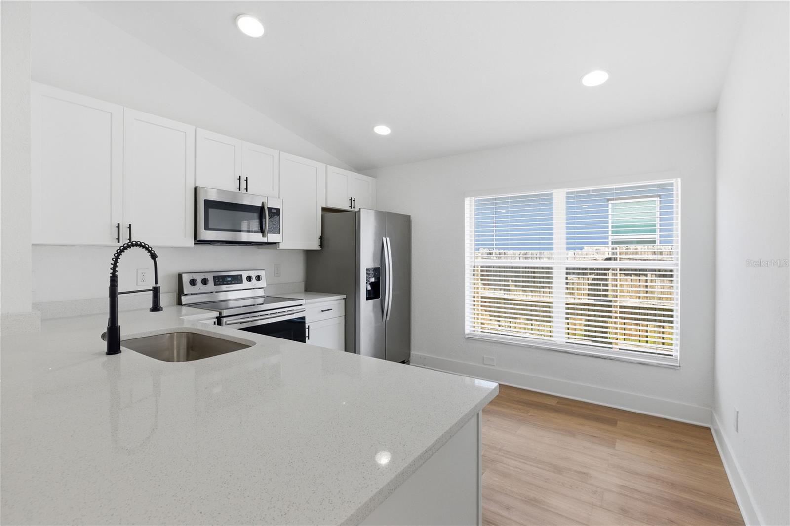 Image 4 of 17 For 3407 Powhatan Avenue