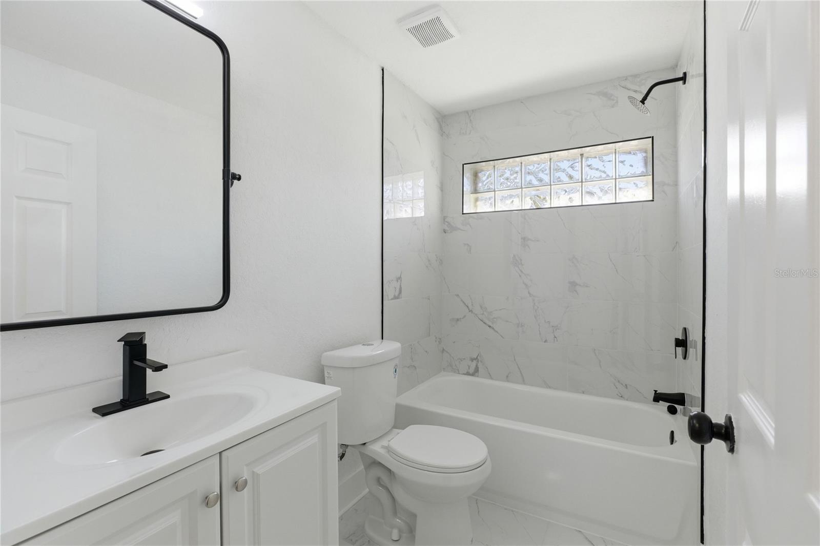 Image 5 of 17 For 3407 Powhatan Avenue