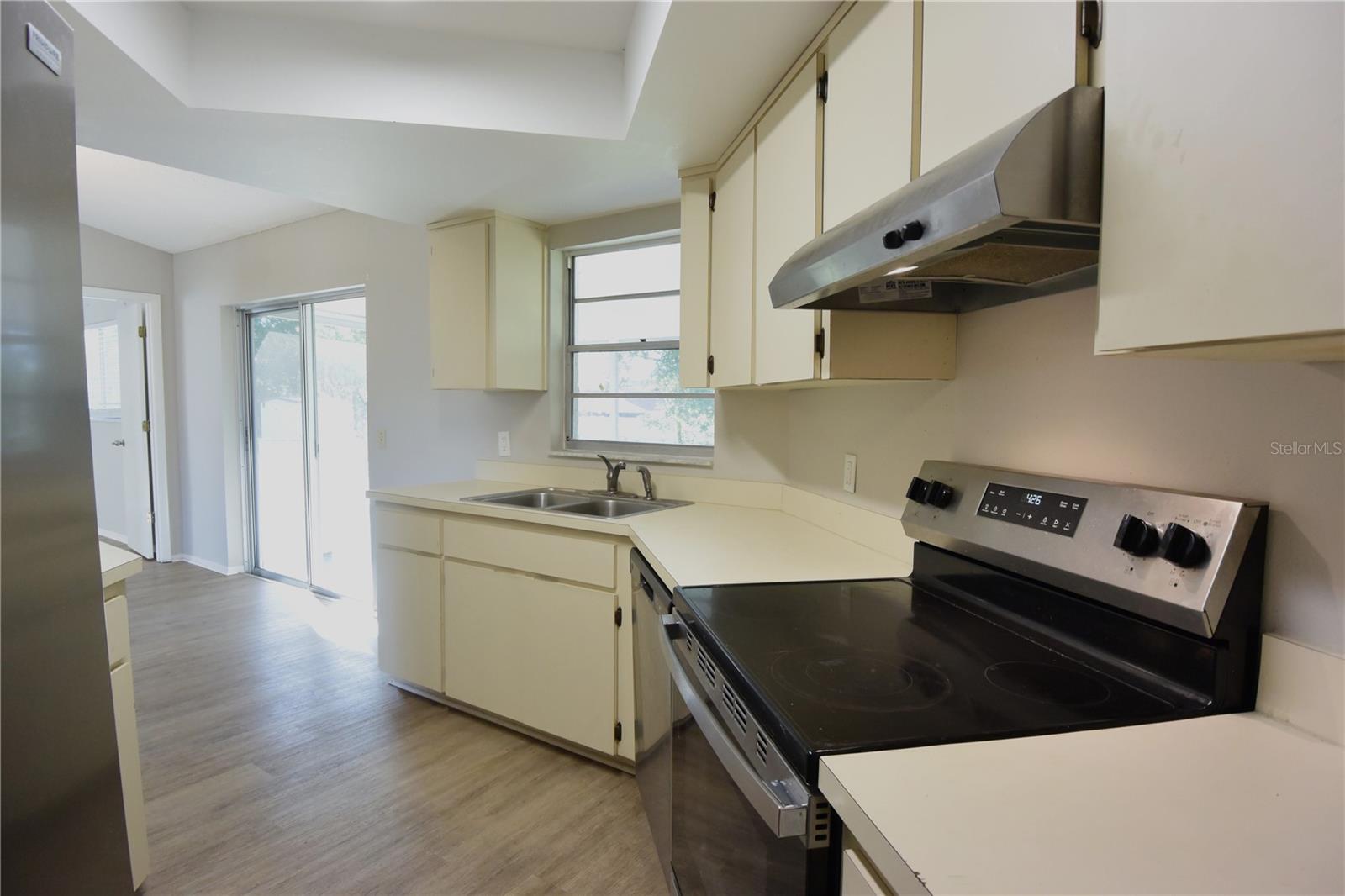 Image 18 of 35 For 11341 Timbercrest Road