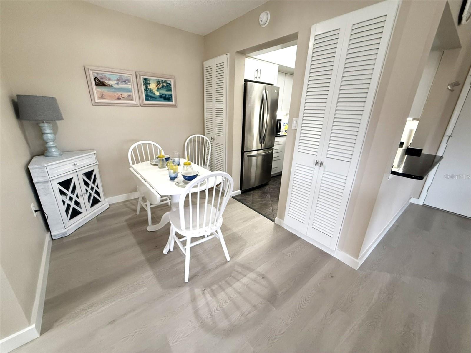 Image 10 of 22 For 5111 Amulet Drive 208