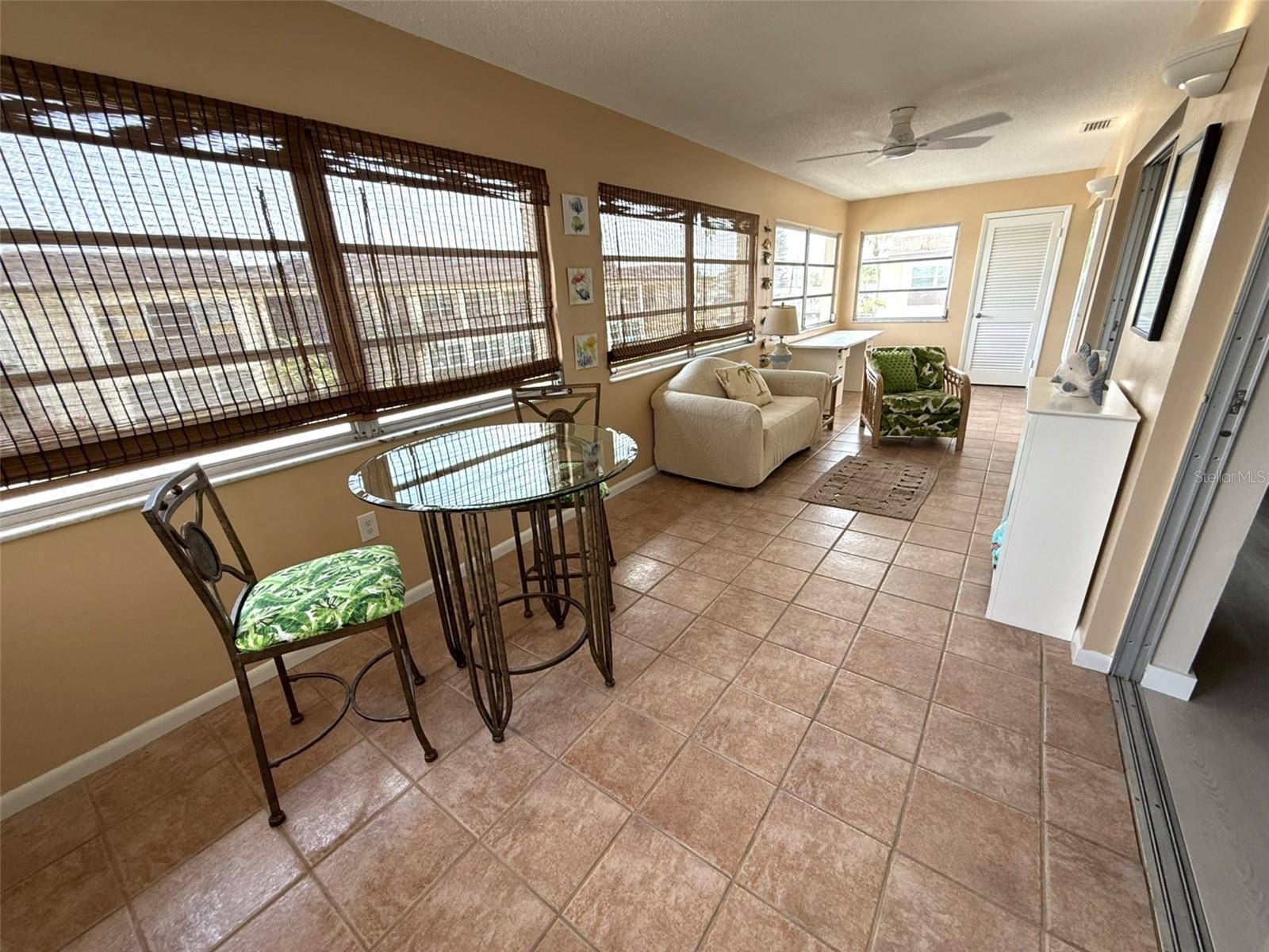 Image 7 of 22 For 5111 Amulet Drive 208