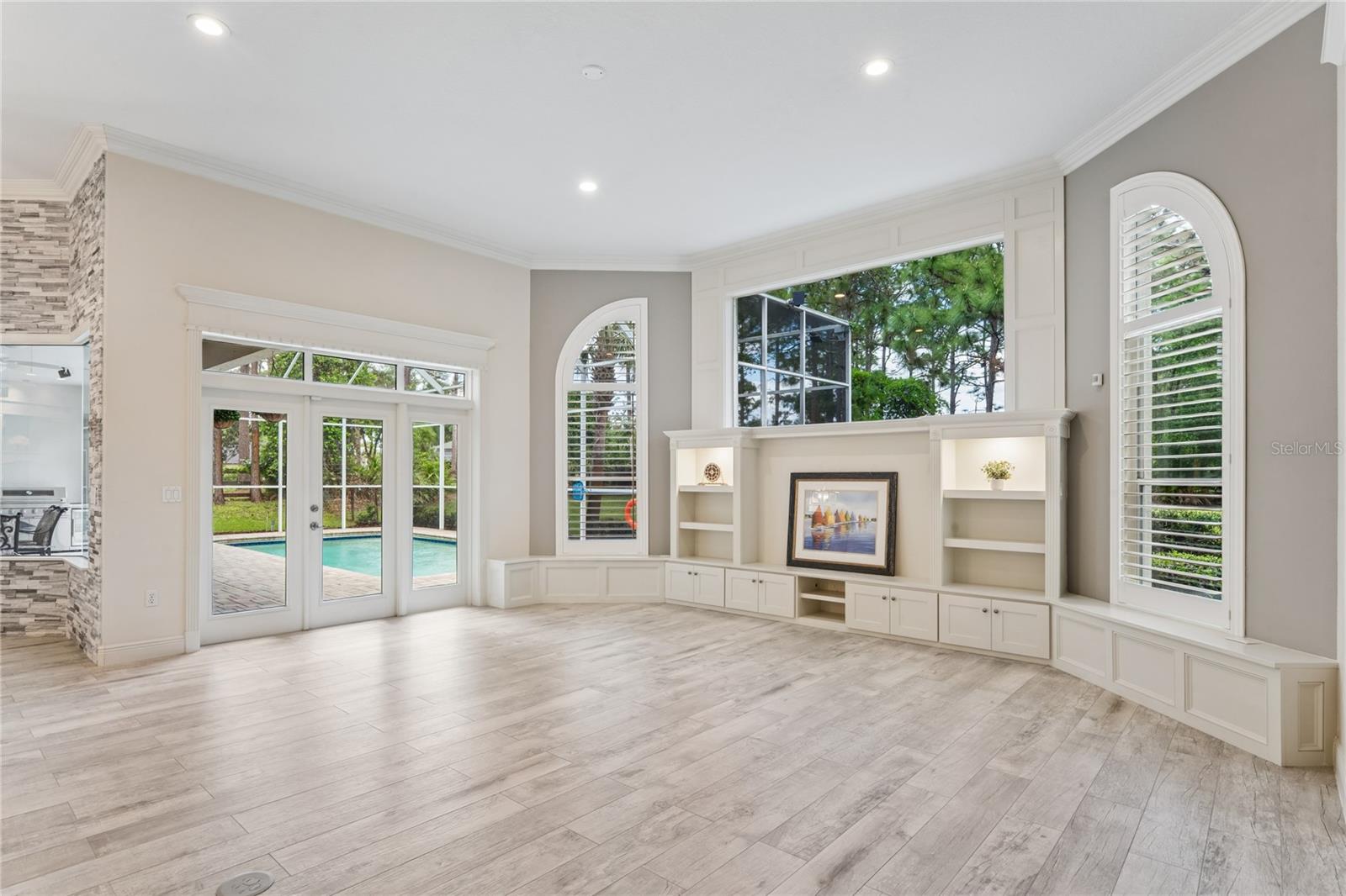 Image 18 of 71 For 10801 Alico Pass