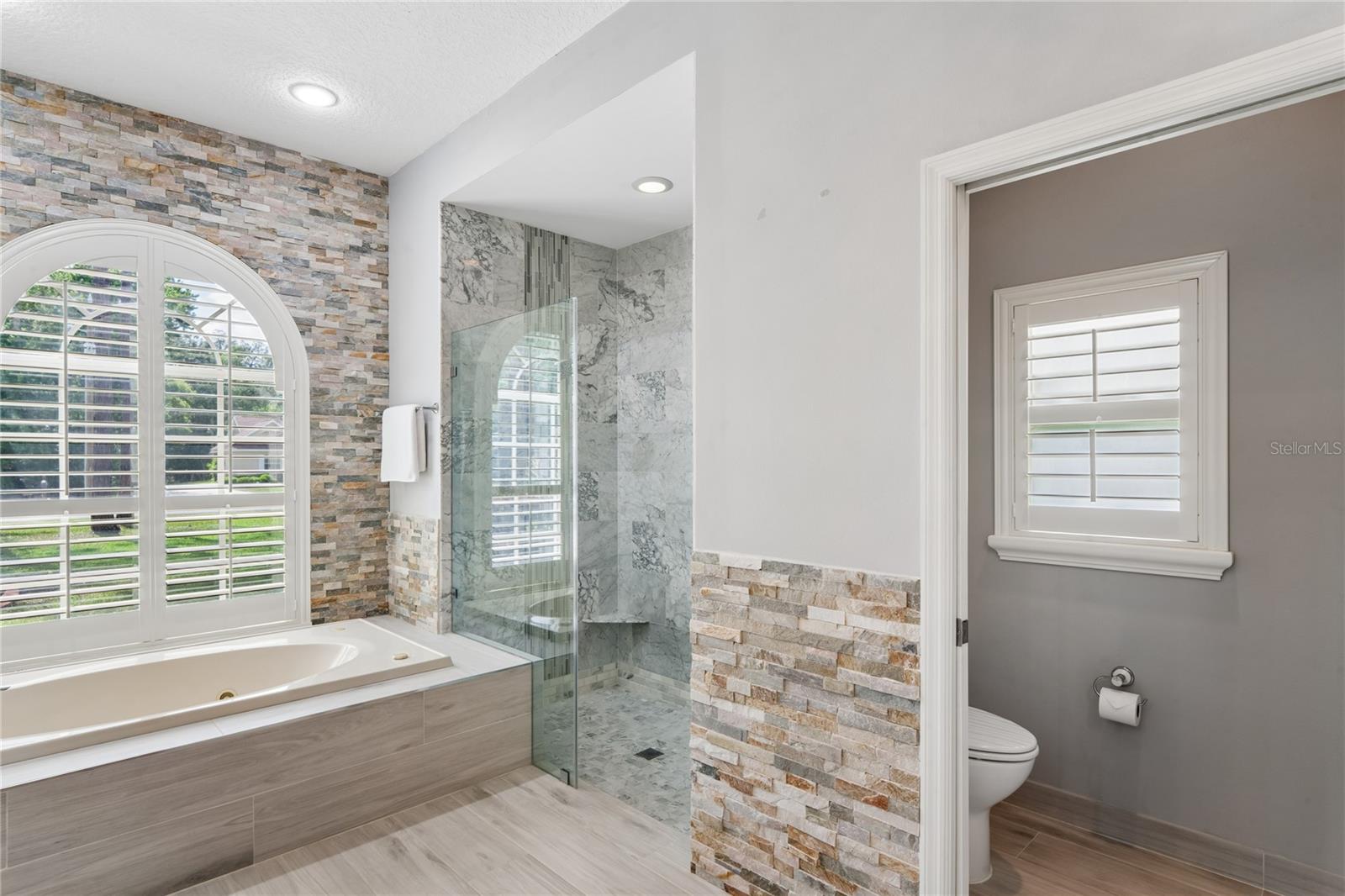 Image 31 of 71 For 10801 Alico Pass