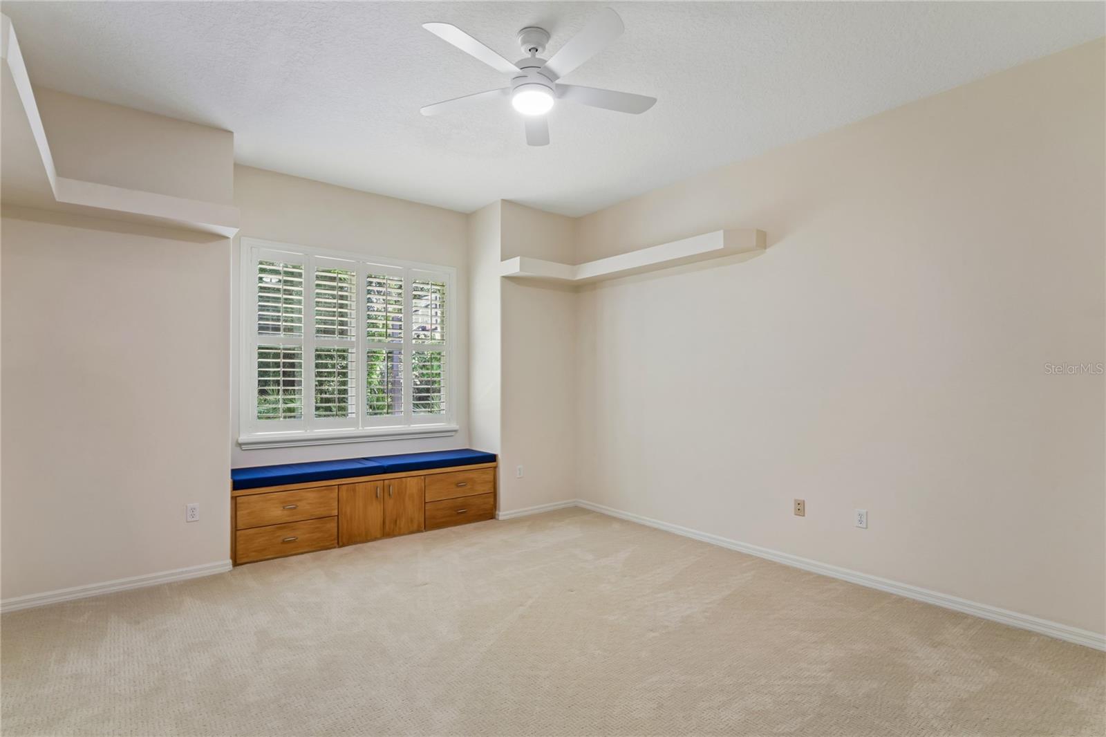 Image 43 of 71 For 10801 Alico Pass