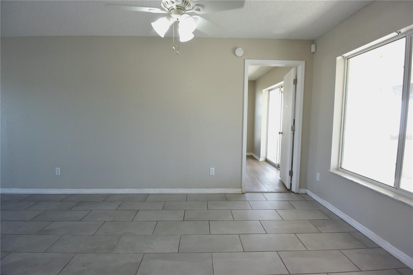 Image 10 of 46 For 9350 Mallard Street