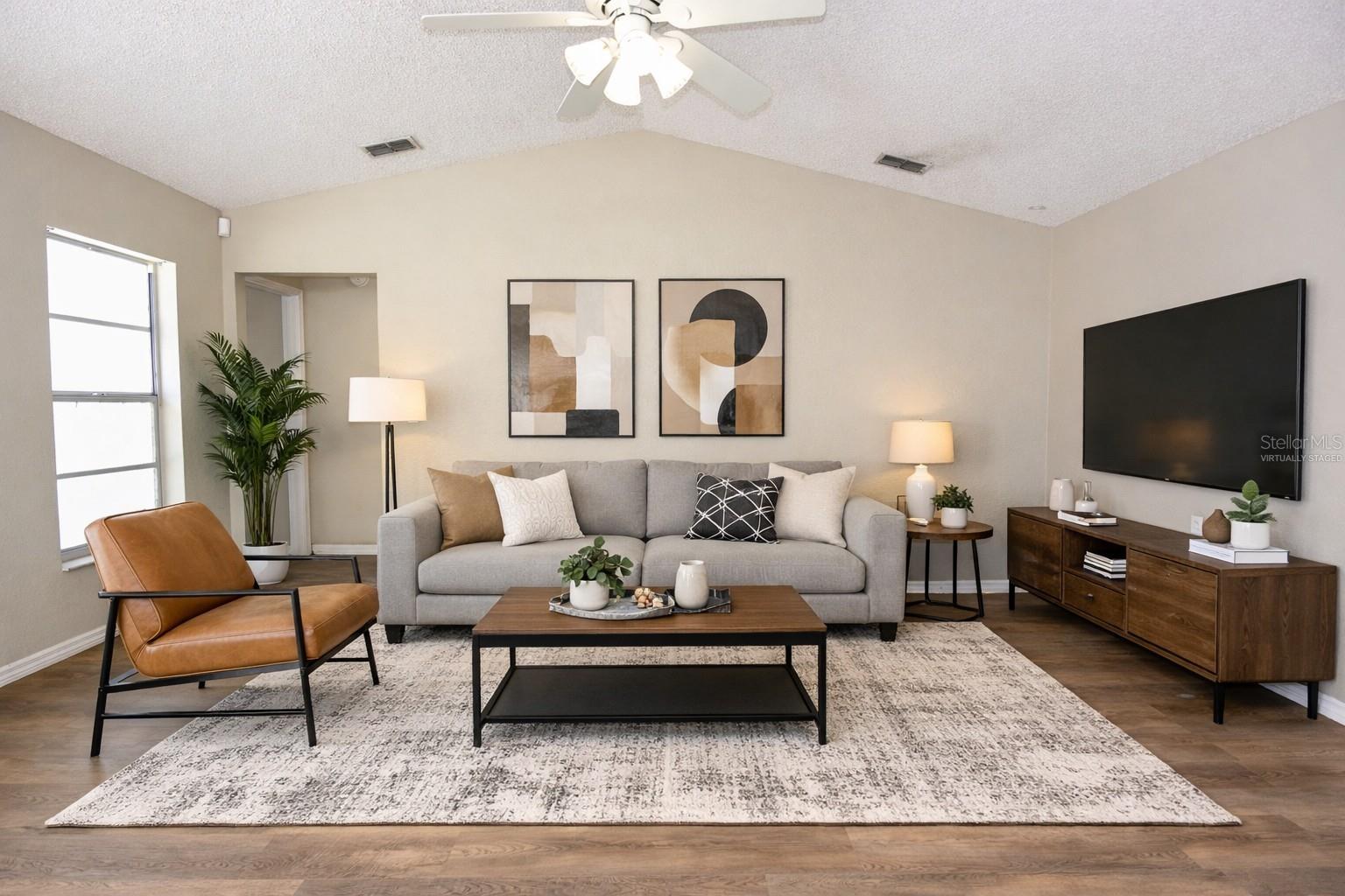 Image 19 of 46 For 9350 Mallard Street