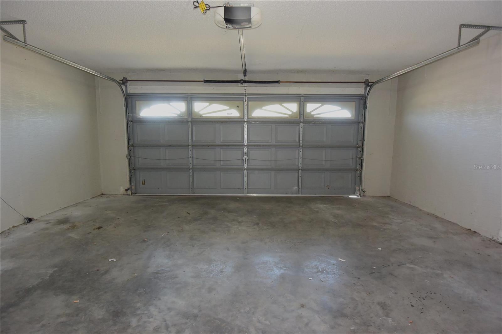 Image 38 of 46 For 9350 Mallard Street