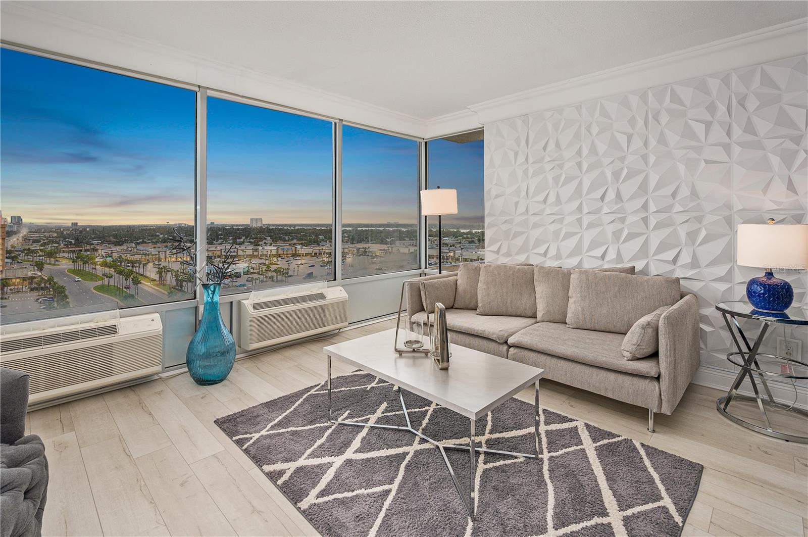 Image 13 of 23 For 2700 Atlantic Avenue 1201