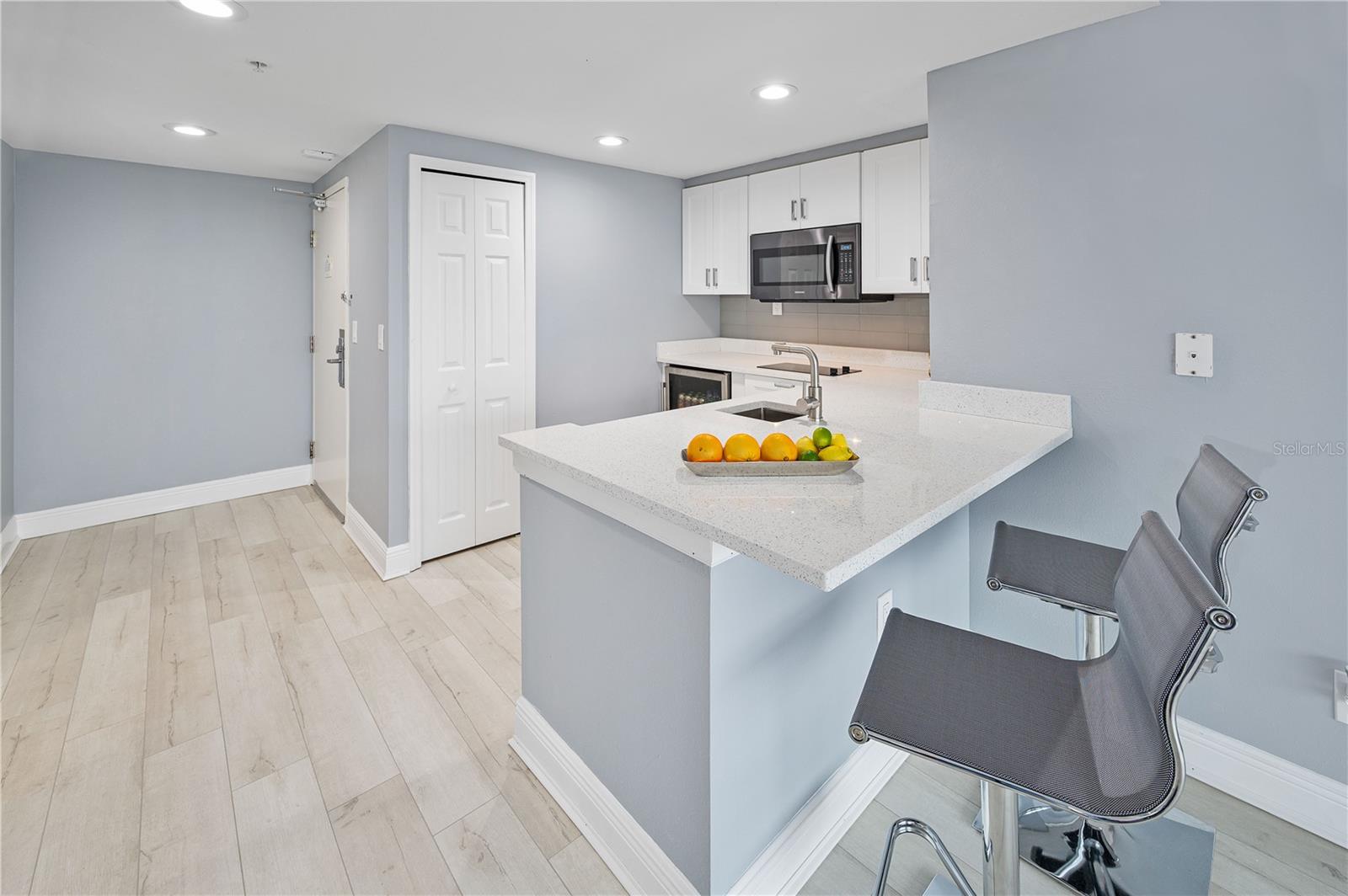 Image 17 of 23 For 2700 Atlantic Avenue 1201