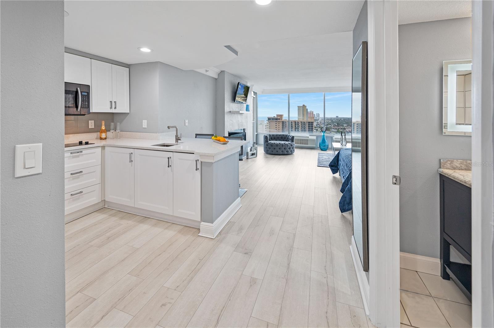 Image 18 of 23 For 2700 Atlantic Avenue 1201