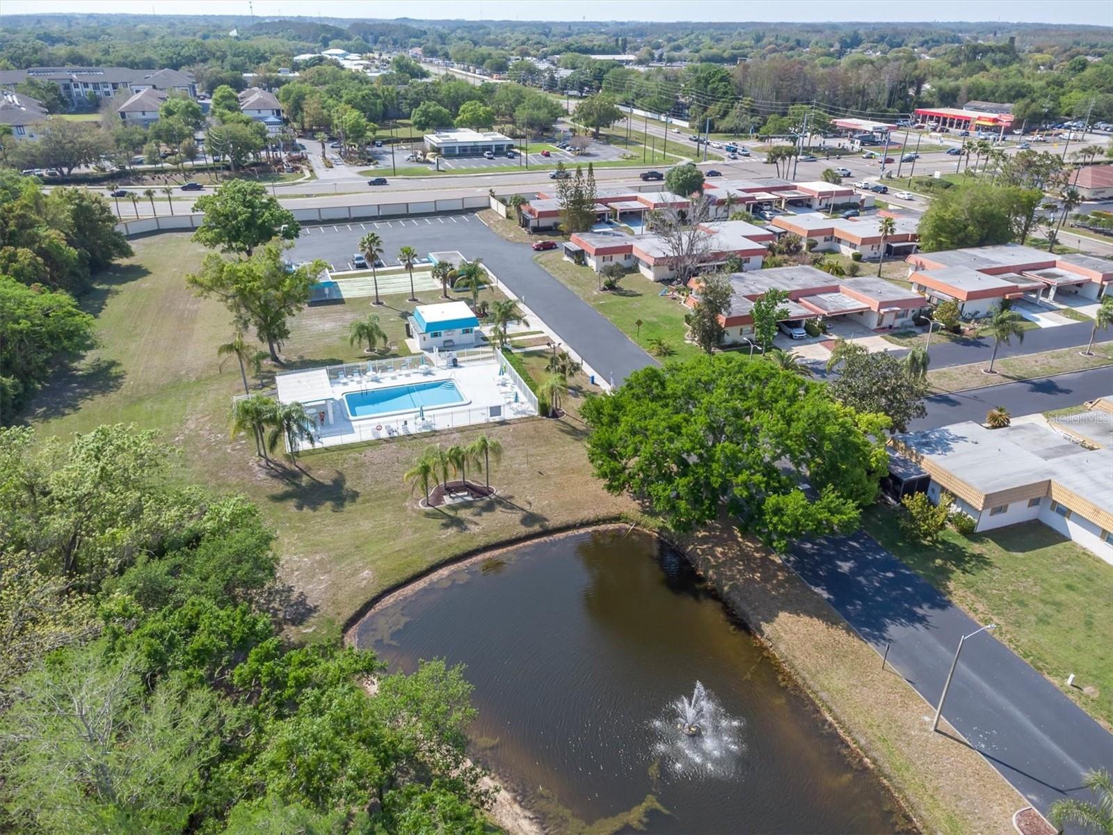 Image 27 of 32 For 9242 Santa Monica Way