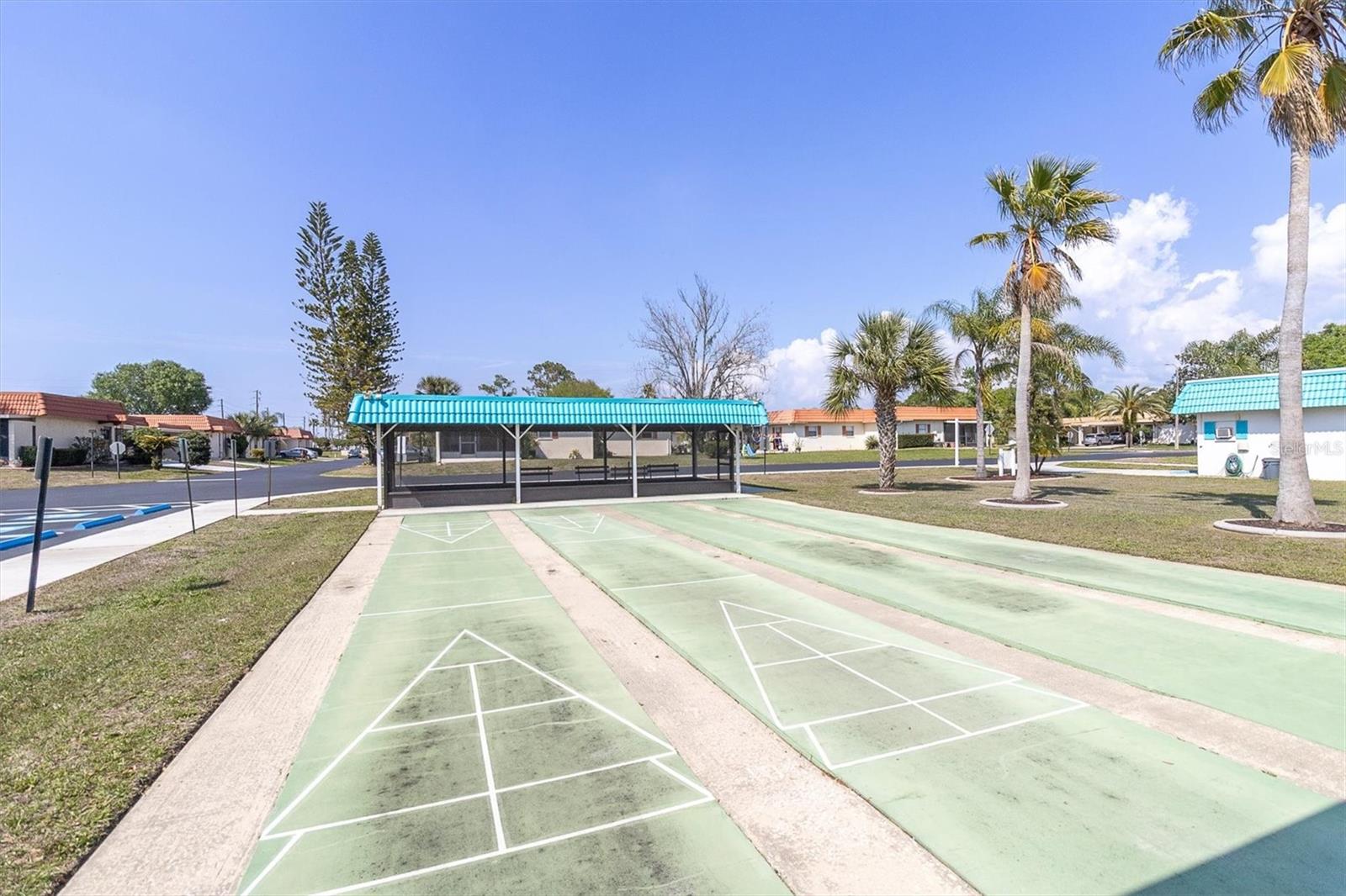 Image 31 of 32 For 9242 Santa Monica Way