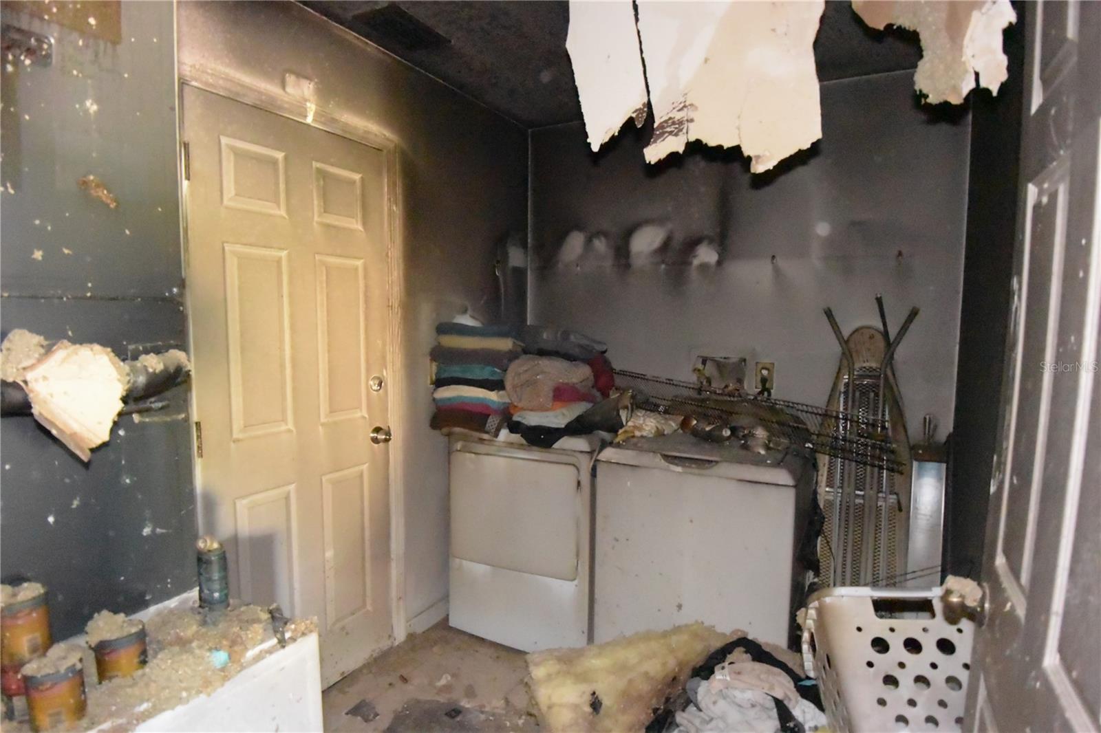 Image 10 of 29 For 7253 Lamplighter Street