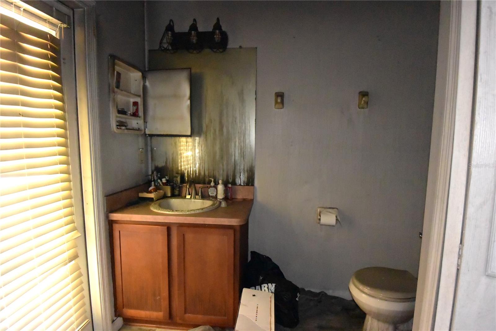 Image 21 of 29 For 7253 Lamplighter Street