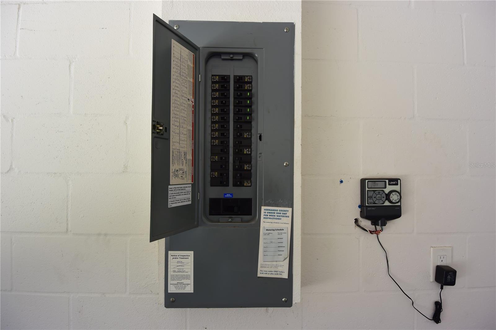 Image 26 of 29 For 7253 Lamplighter Street