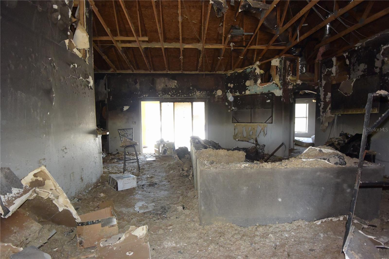 Image 6 of 29 For 7253 Lamplighter Street