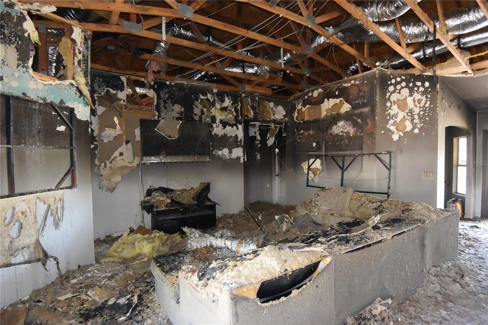 Image 7 of 29 For 7253 Lamplighter Street