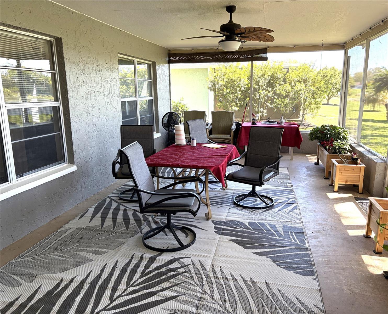 Image 5 of 26 For 8648 Gold Pine Drive