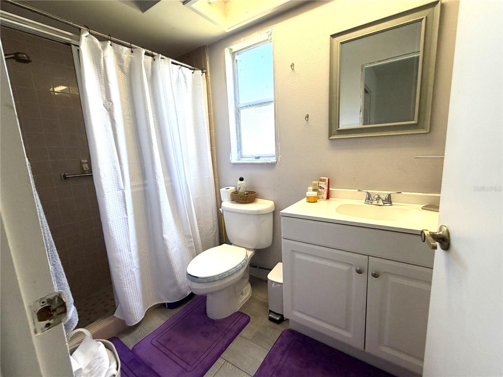 Image 9 of 26 For 8648 Gold Pine Drive