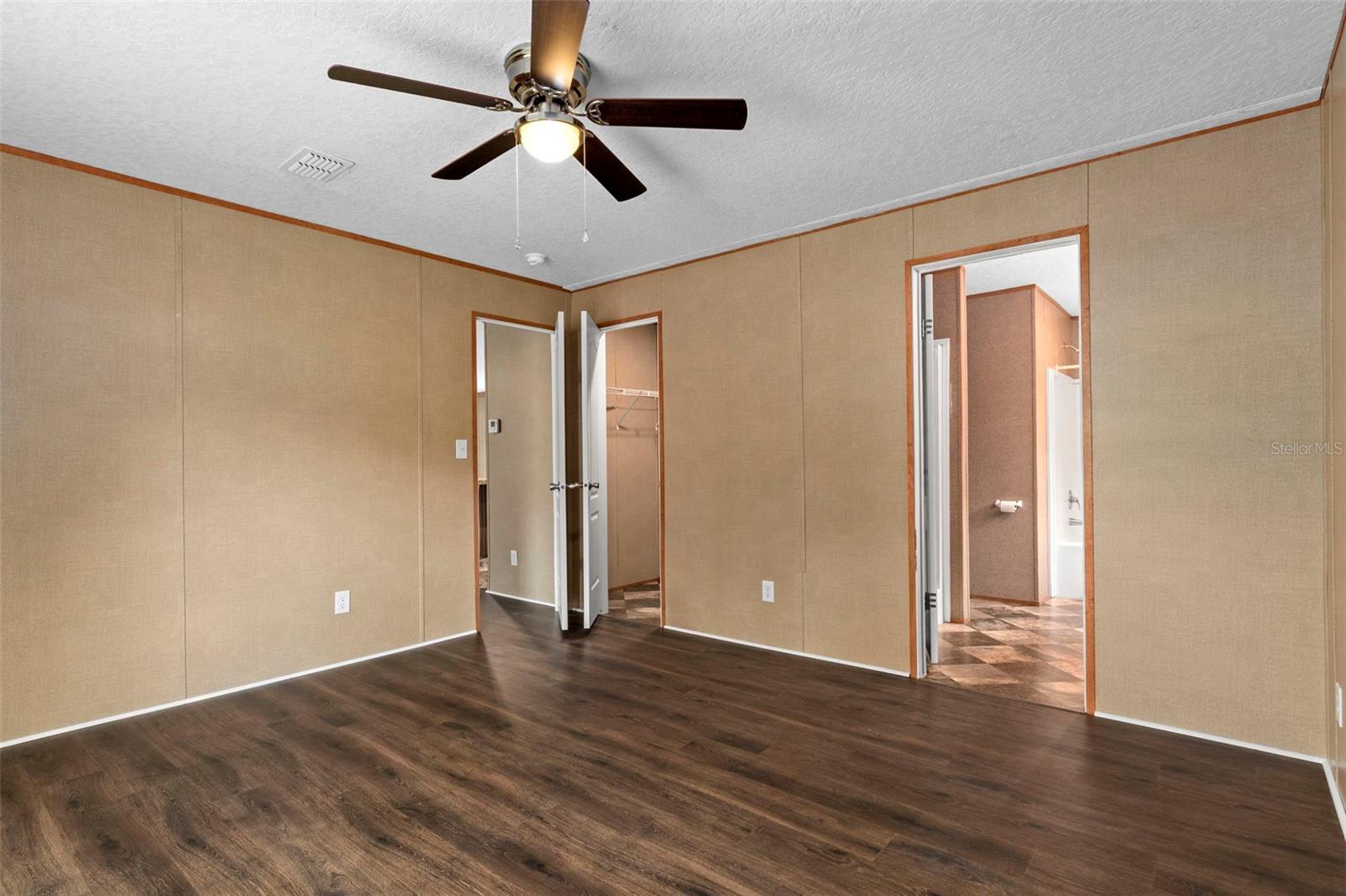 Image 16 of 31 For 315 Honey Bear Way