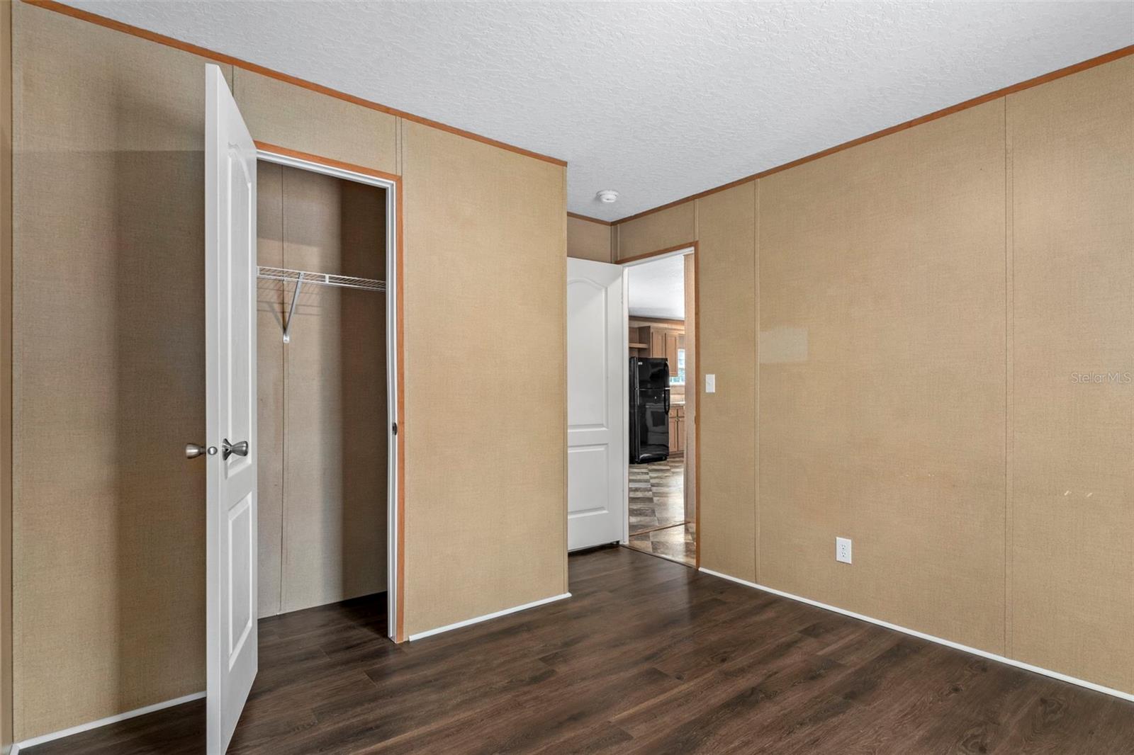 Image 24 of 31 For 315 Honey Bear Way