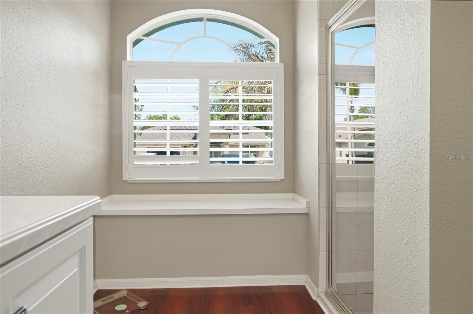 Image 8 of 51 For 11408 Alden Court