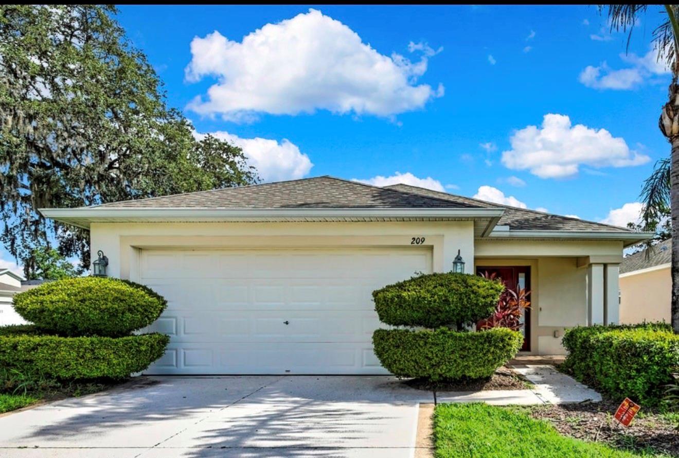 Image 2 of 27 For 209 Winthrop Drive