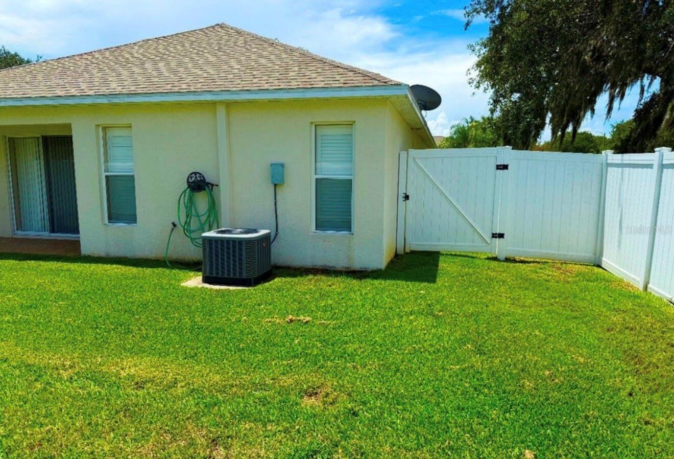 Image 23 of 27 For 209 Winthrop Drive